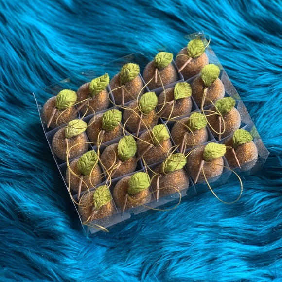 For 3/$45 ⭐️ Sugar Beaded Frosted Mini Gold Apple Ornaments - Picture 4 of 4